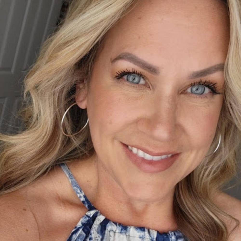 Meet your Posher, Traci
